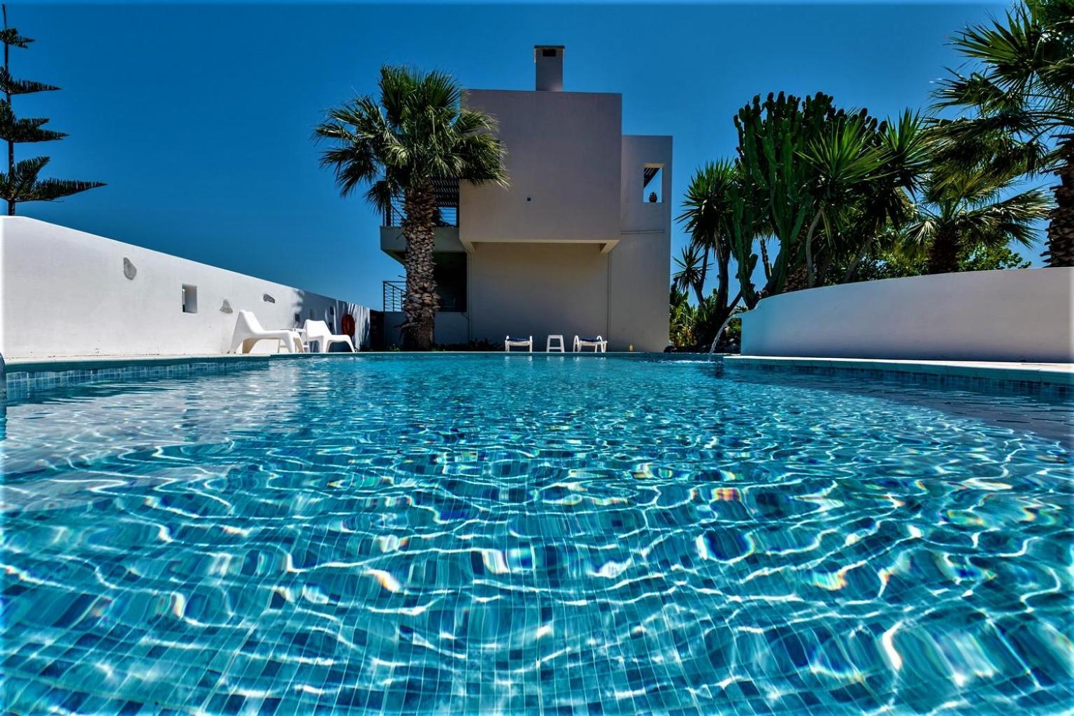 Xenos Villa 2 With A Private Pool,Near The Sea ตีกากี ภายนอก รูปภาพ